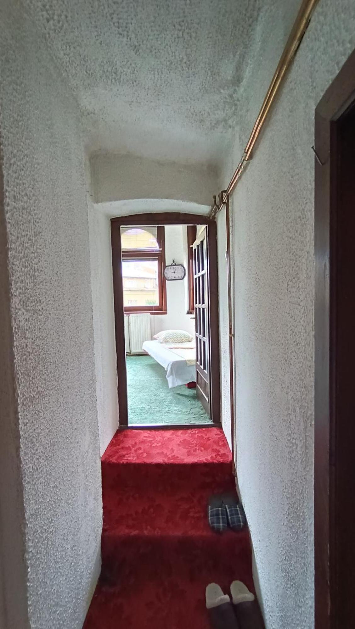 Maria'S Tower Apartment Sarajevo Exterior photo